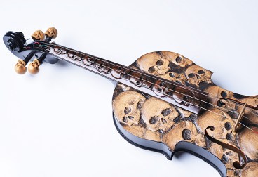 music to my ears Artist-In-Fla-Carved-Skull-Violin-Decoration